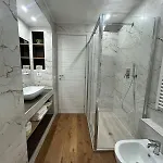Daire Lb House *