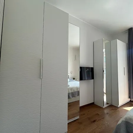 דירה Lb House